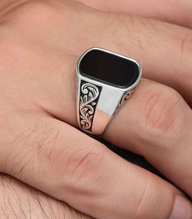 The Office For Men ( Black onyx Ring + Victorion Ring )