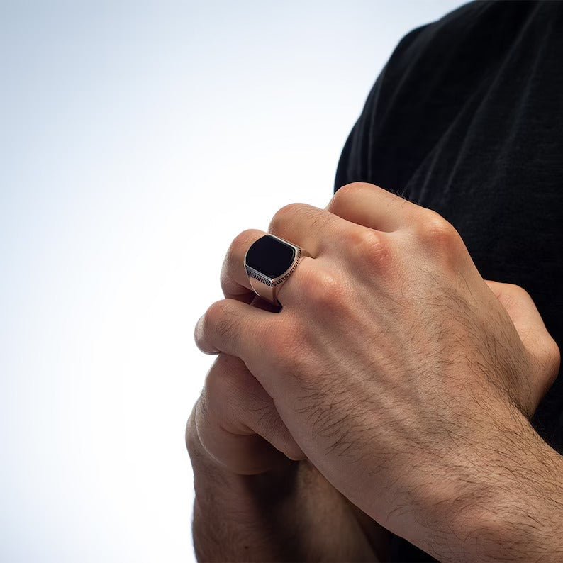 PURE BLACK Onyx RING